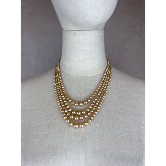 Vintage 1950s Faux Pearl Strand Necklace - Picture 1 of 3